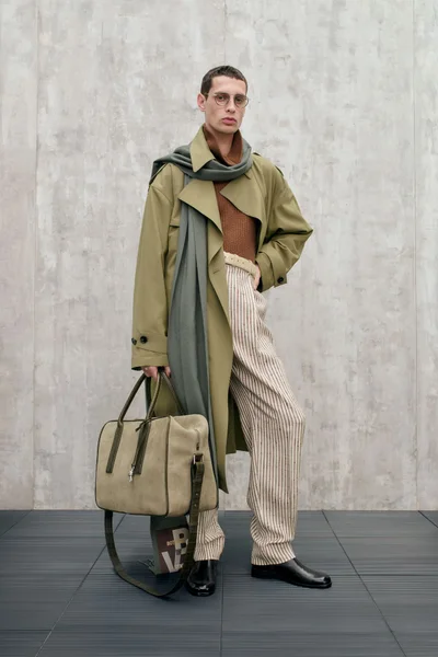 Look 50